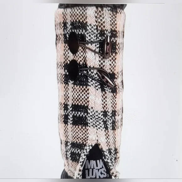 NWT MUKLUK RUGGED SOLE KNIT DETAIL FAUX FUR INTERIOR TOGGLE ACCENT SIZE 8 - Picture 3 of 10
